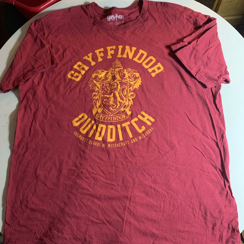 Harry Potter Gryffindor Quidditch Hogwarts Tshirt Slytherin Hufflepuff Ravenclaw
